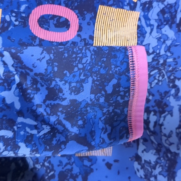 Under Armour Youth Medium Sweater#Clearance#Lastprice#No offer - Picture 3 of 6